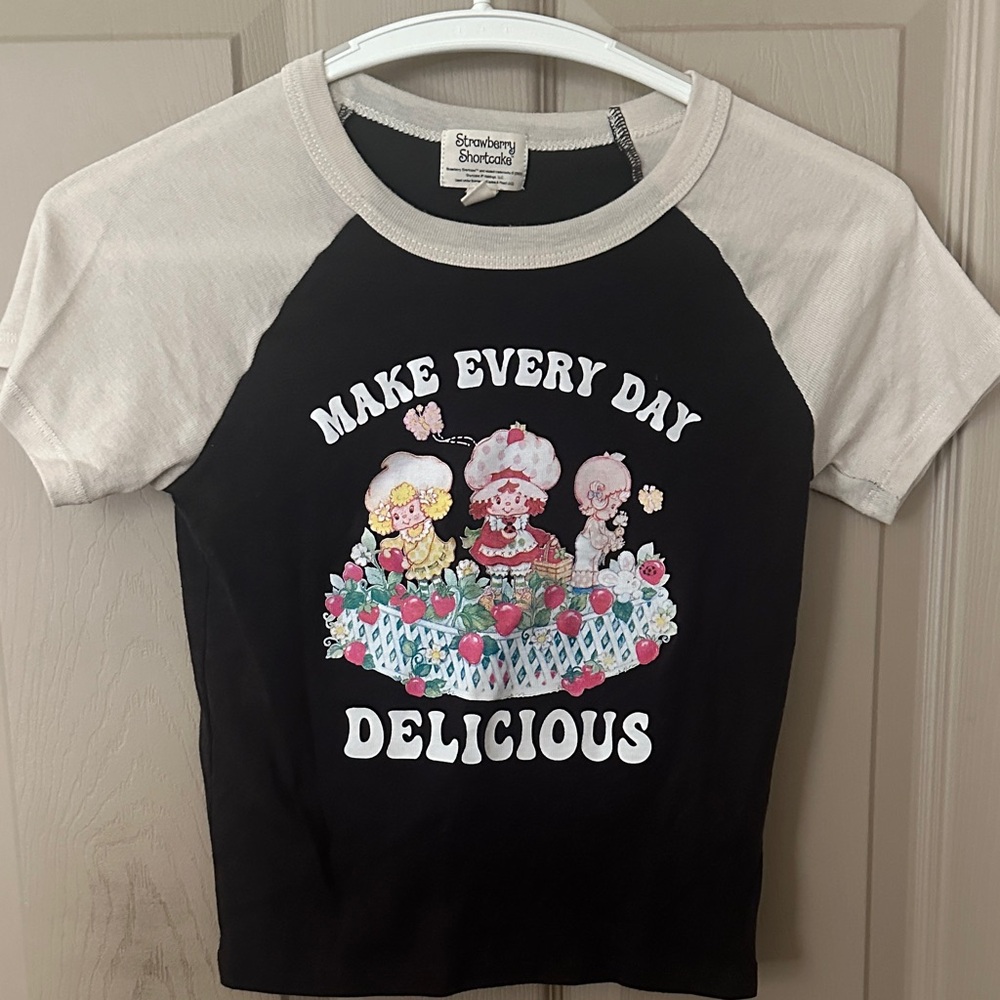 Strawberry Shortcake Black and Cream Crop Top